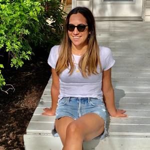 Meet your Posher, Jaclyn